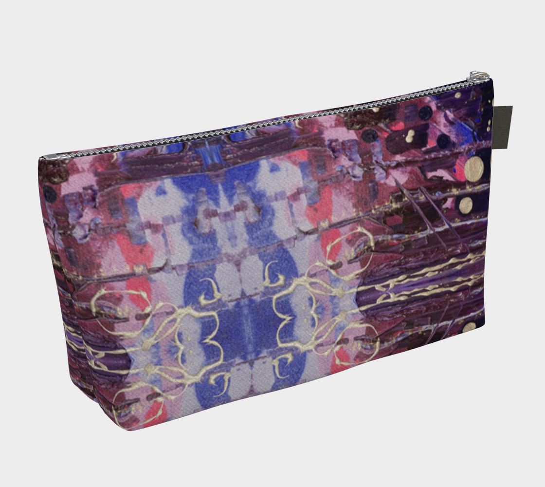 "Donum Familium" Makeup Bag